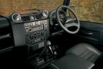 Land Rover Defender 2006 года